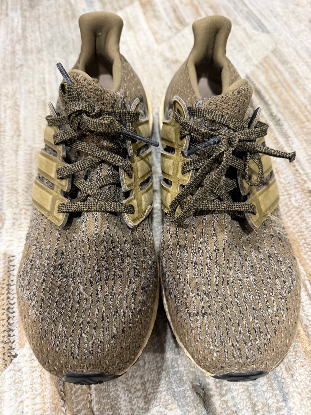 adidas Men's Olive/Tan Knit Running Sneakers